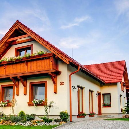 Liptovský Mikuláš Apartmany Bobrik מראה חיצוני תמונה